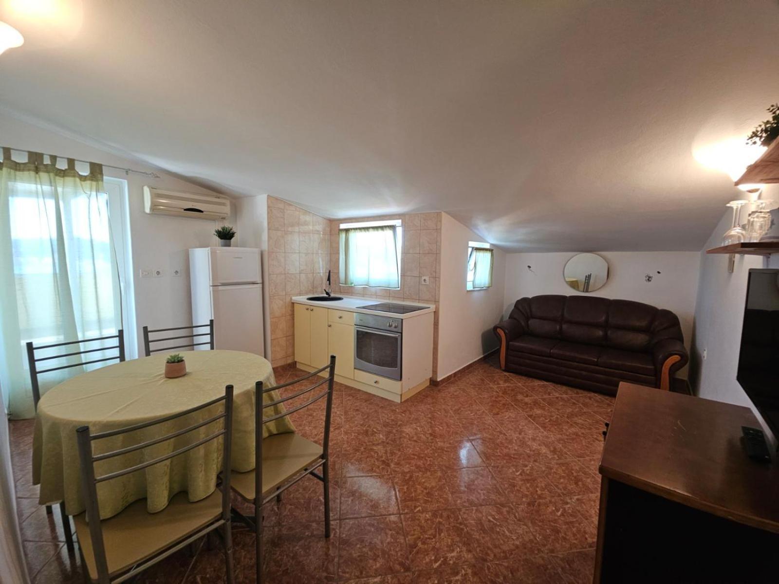Apartment Jelena Rab Town Dış mekan fotoğraf