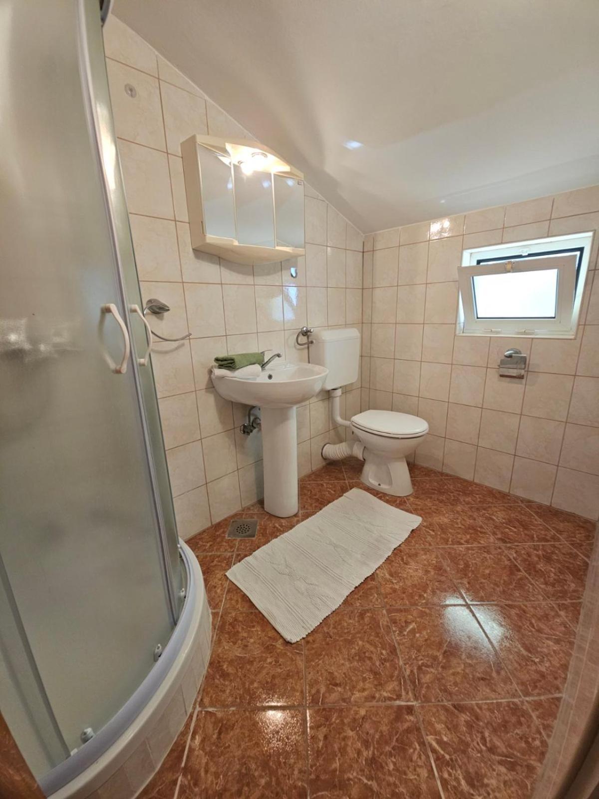 Apartment Jelena Rab Town Dış mekan fotoğraf